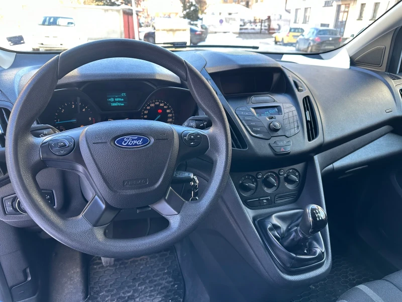 Ford Connect Transit 1.5 101к.с., снимка 10 - Автомобили и джипове - 49231519