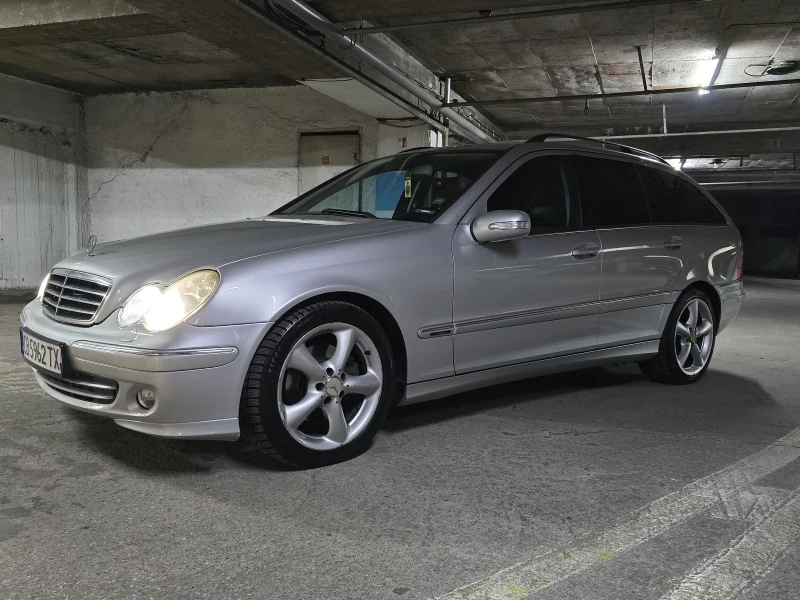 Mercedes-Benz C 270 Facelift Avantgarde, снимка 3 - Автомобили и джипове - 49417947