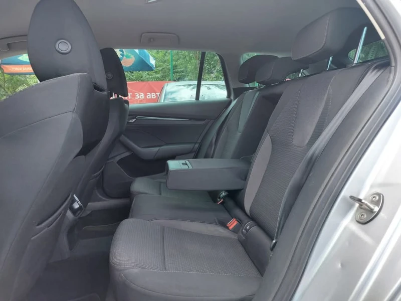 Skoda Octavia 2.0TDI* EVO* AUTOMATIC-DSG* 36м. х 957лв.* , снимка 8 - Автомобили и джипове - 52302514