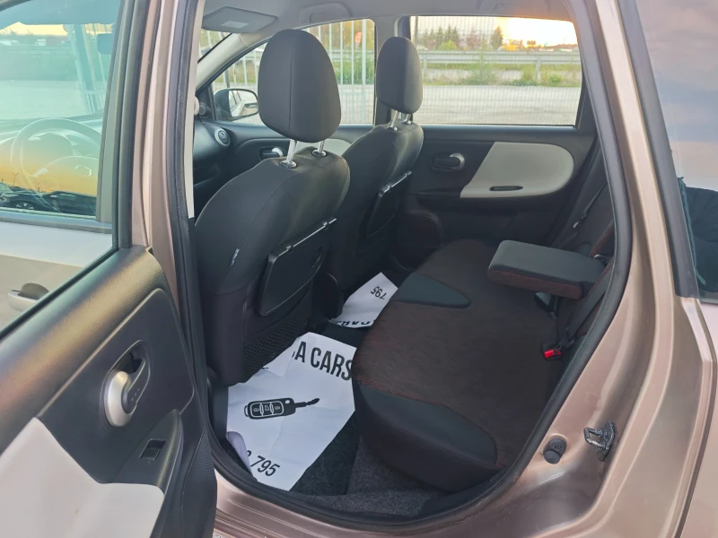 Nissan Note 1.4i , снимка 12 - Автомобили и джипове - 52403808