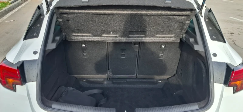 Opel Astra 1.6 Turbo Opc Line 130000km 200kc , снимка 11 - Автомобили и джипове - 52545693