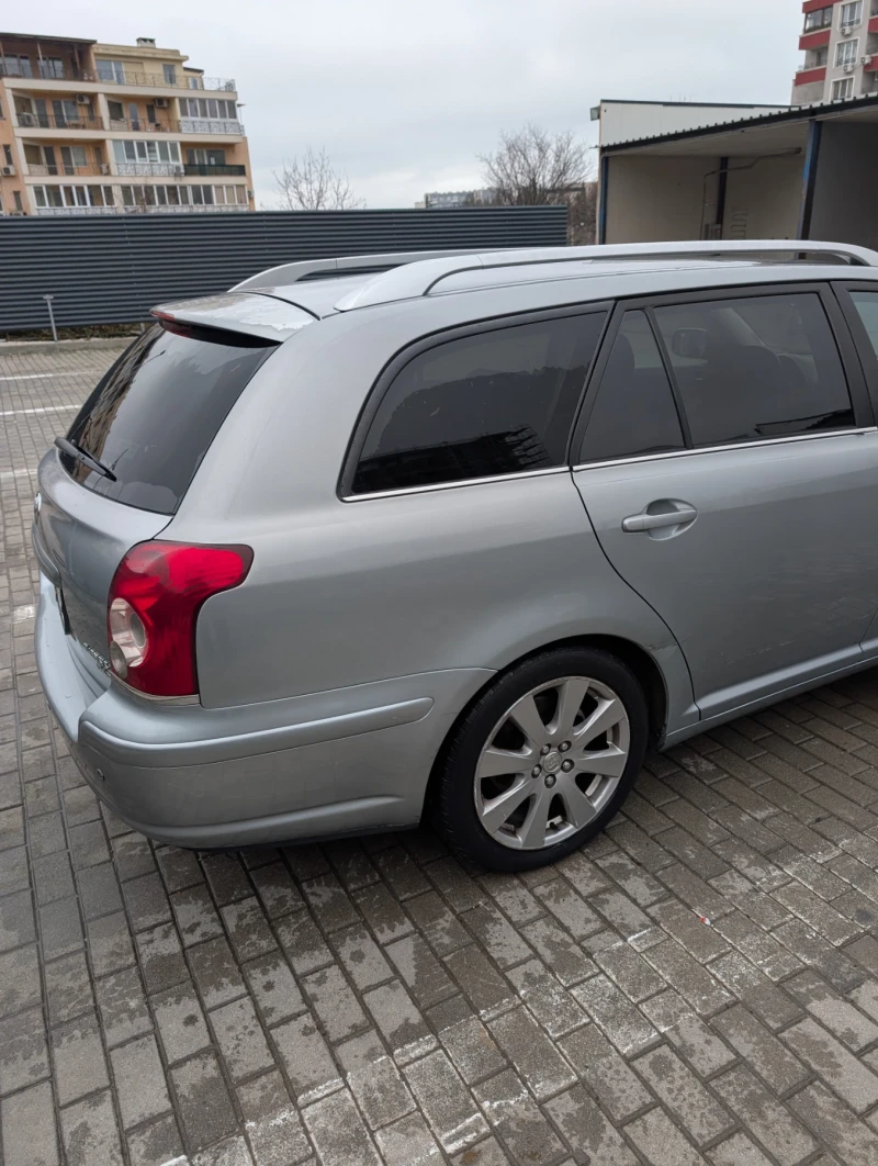 Toyota Avensis, снимка 9 - Автомобили и джипове - 52907167