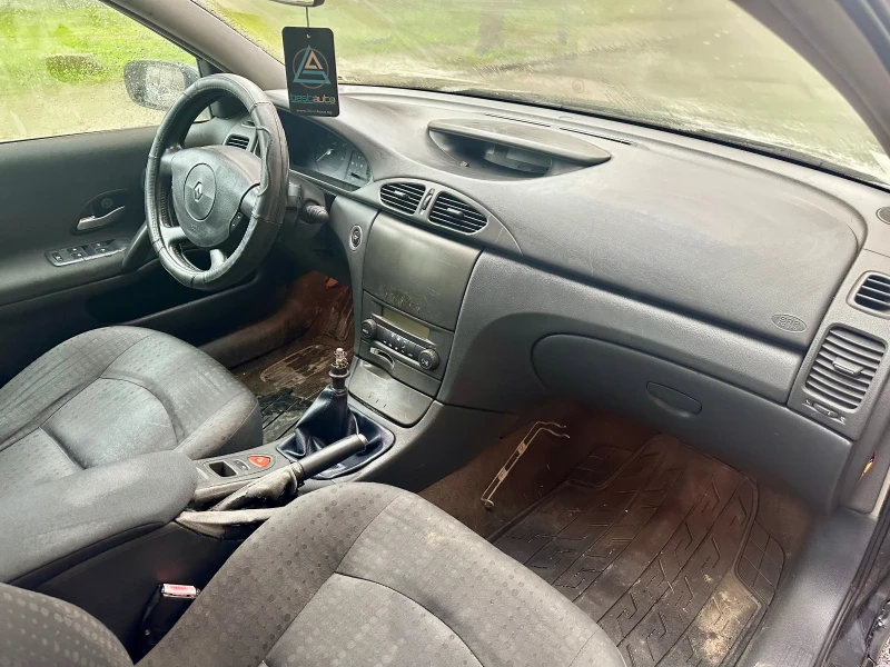 Renault Laguna 1.9 dCi, снимка 11 - Автомобили и джипове - 53416651