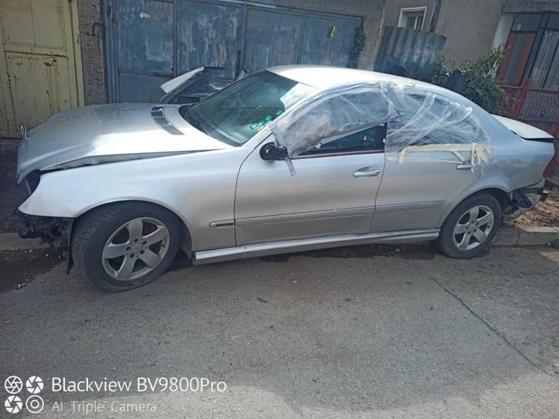 Mercedes-Benz E 320 320cdi, снимка 1 - Автомобили и джипове - 40454981