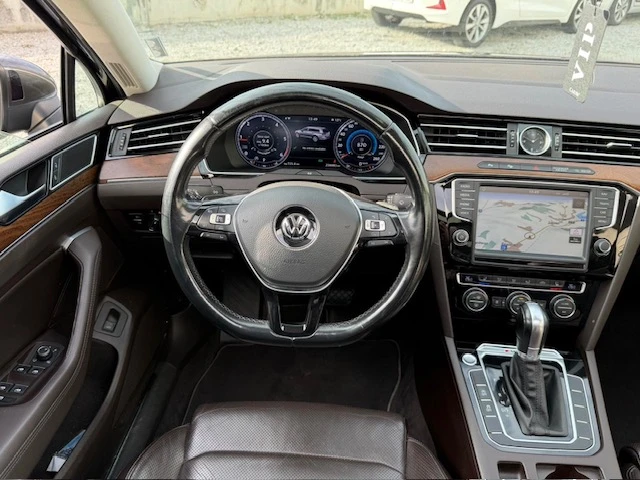 VW Passat 4motion B8, снимка 8 - Автомобили и джипове - 52833461
