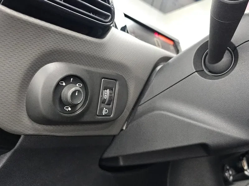 Citroen C4 Cactus 1.5 BLUEHDI SHINE, снимка 13 - Автомобили и джипове - 54849040