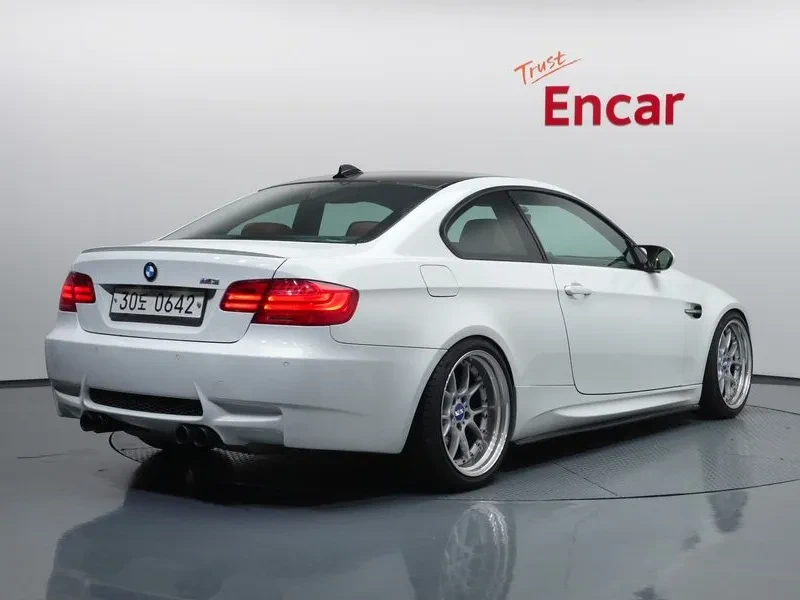 BMW M3, снимка 2 - Автомобили и джипове - 55183525