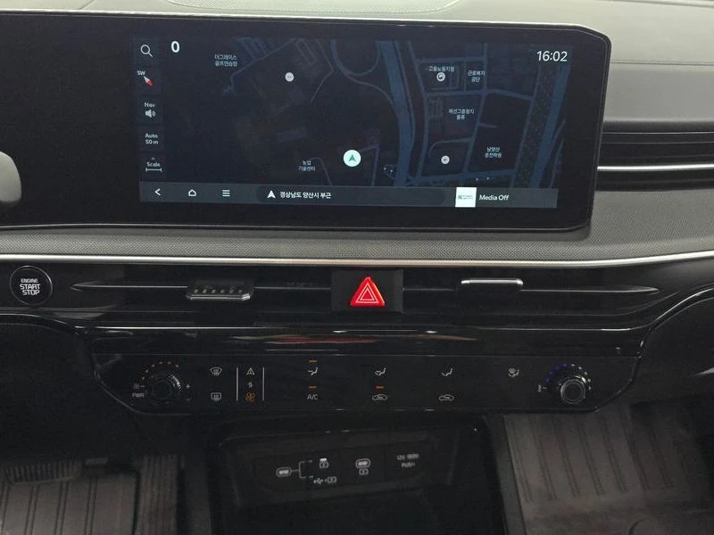 Kia K5 2.0 Automatic, снимка 14 - Автомобили и джипове - 55585988