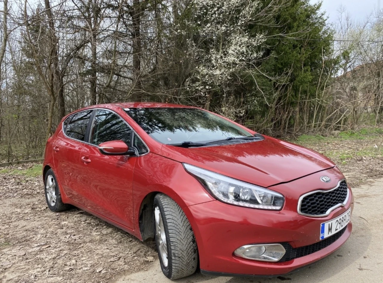 Kia Ceed 1.6CRDi 6ск - изображение 2