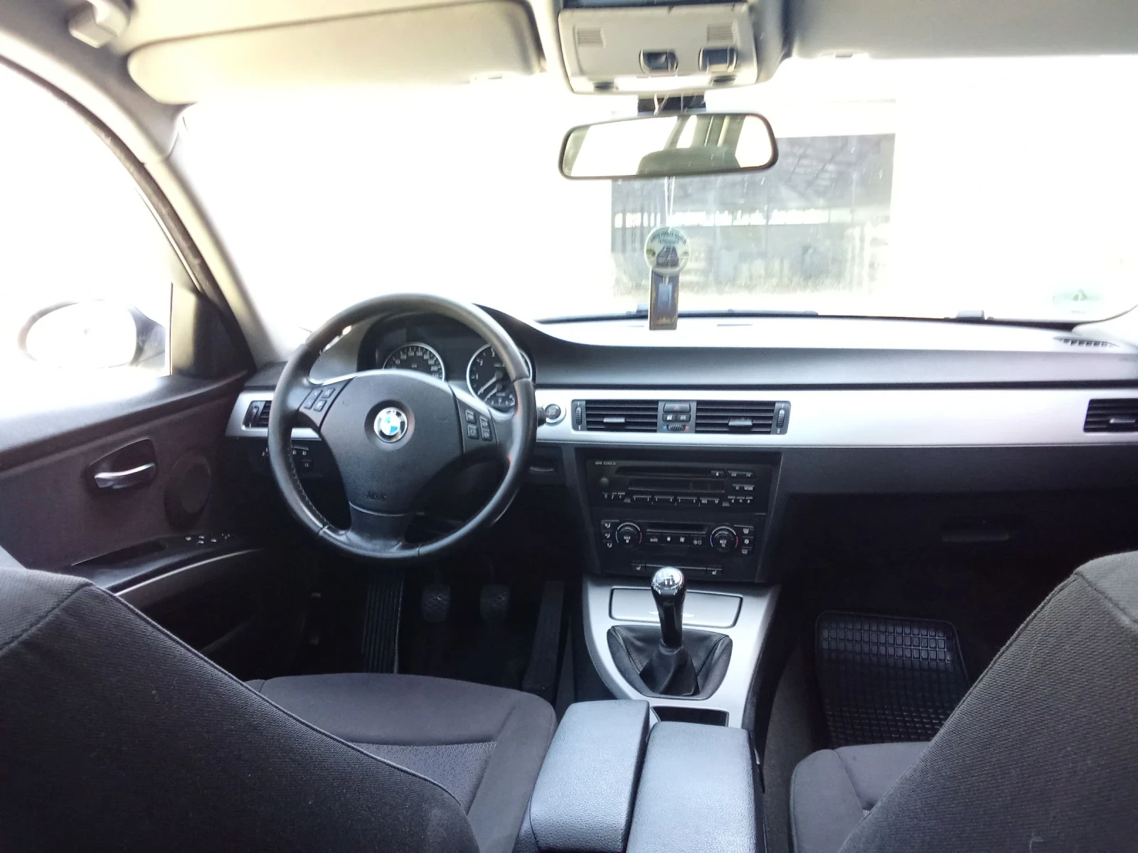 BMW 320 Бензин 150коня - изображение 8