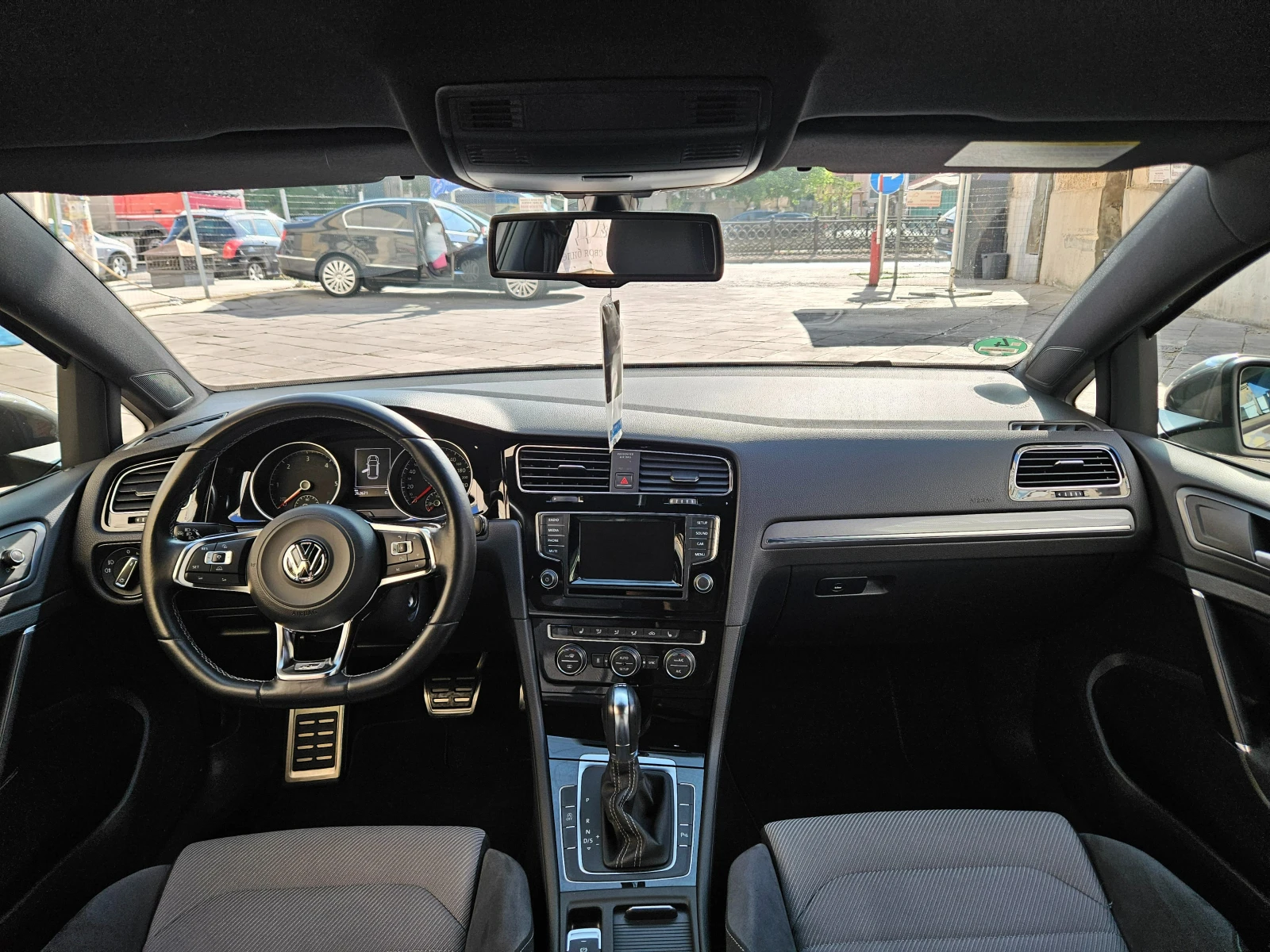 VW Golf VII R-LINE/2.0/TDI/150/DSG/DISTRONIK/�����/ | Mobile.bg � ����������� 11