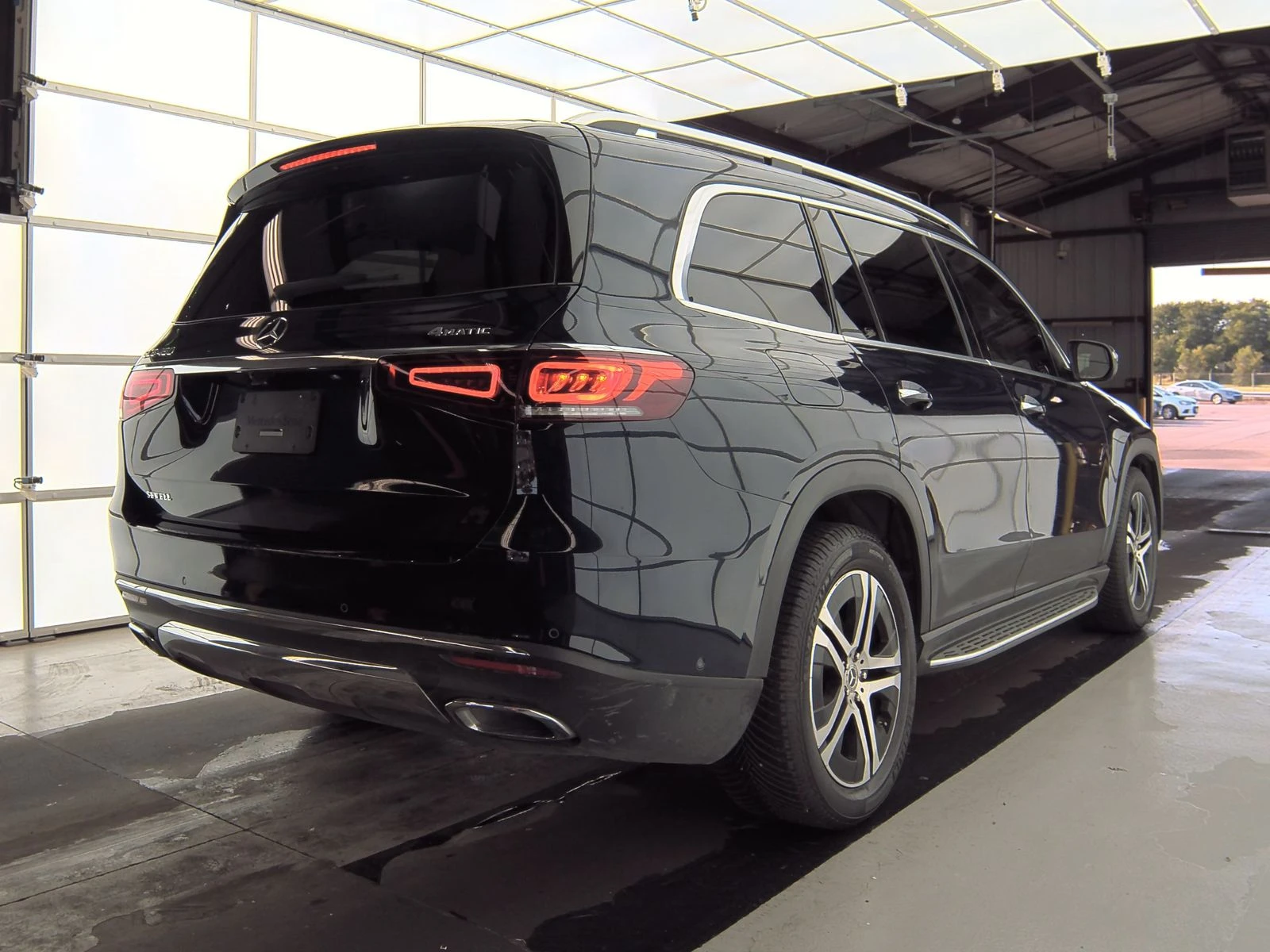 Mercedes-Benz GLS 450 BURMASTER* DISTRO* МАСАЖ* ПАНО* ОБДУХ* 7МЕСТА* FUL - изображение 5