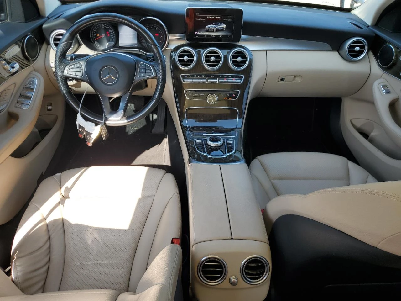 Mercedes-Benz C 300 4MATIC - изображение 9