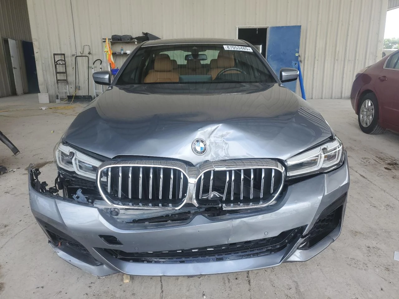 BMW 540 * * CARFAX * * АВТОКРЕДИТ * *  - изображение 3