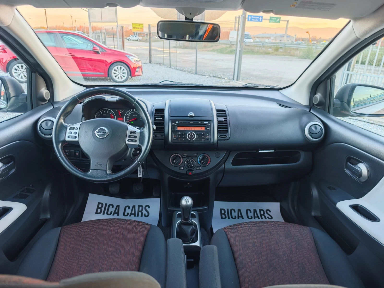 Nissan Note 1.4i  - изображение 9