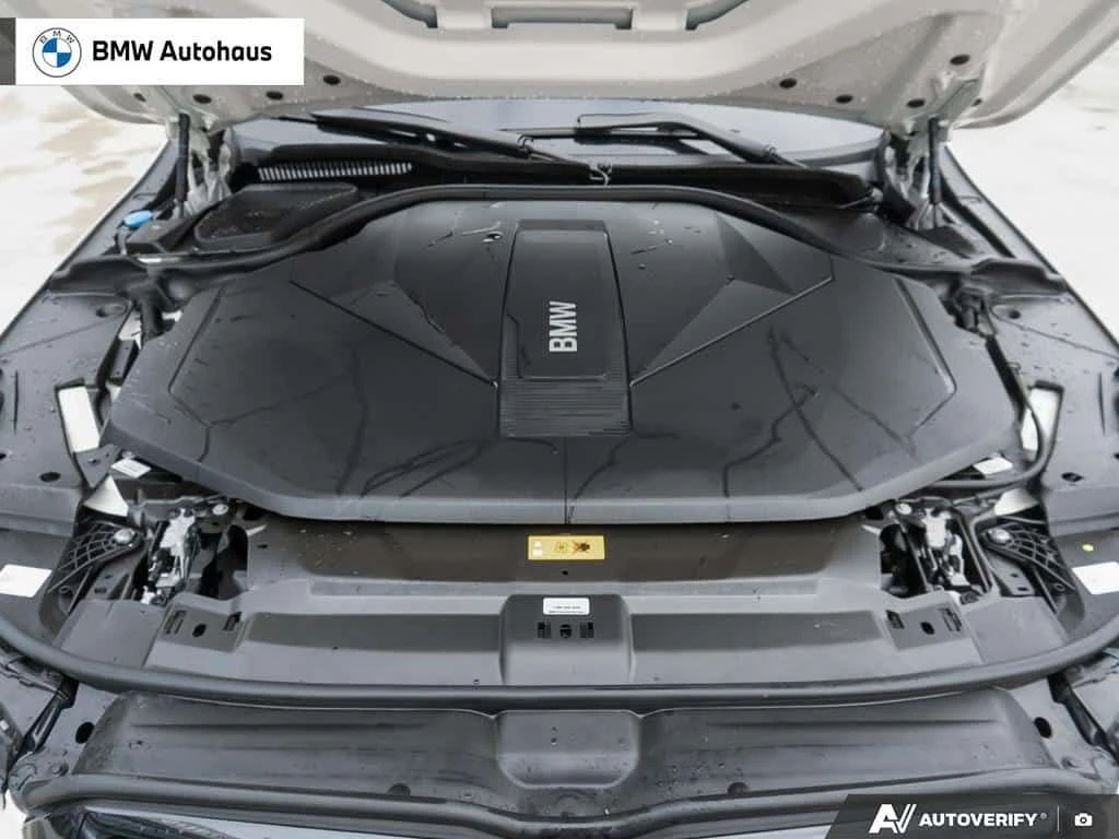 BMW i5 * xDrive40 PREM ESSENTIAL/ M SPORT PRO/ CPO * 360 - изображение 8