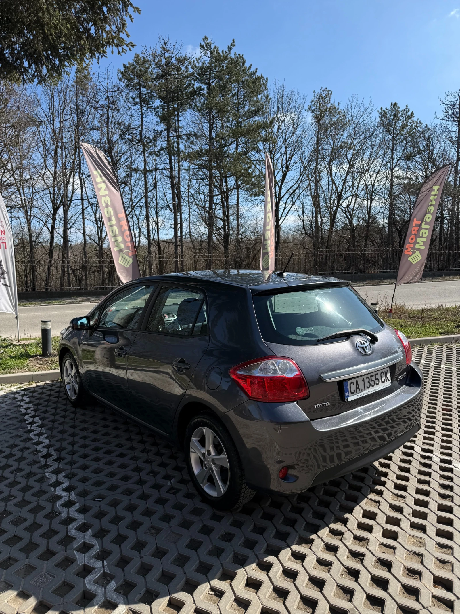 Toyota Auris Facelift, снимка 2 - Автомобили и джипове - 53821645