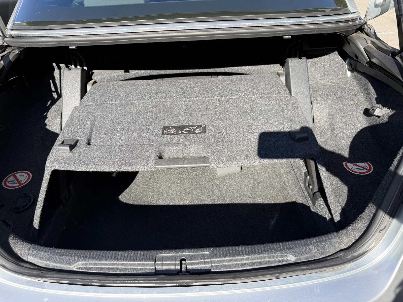 VW Eos, снимка 12 - Автомобили и джипове - 54199351