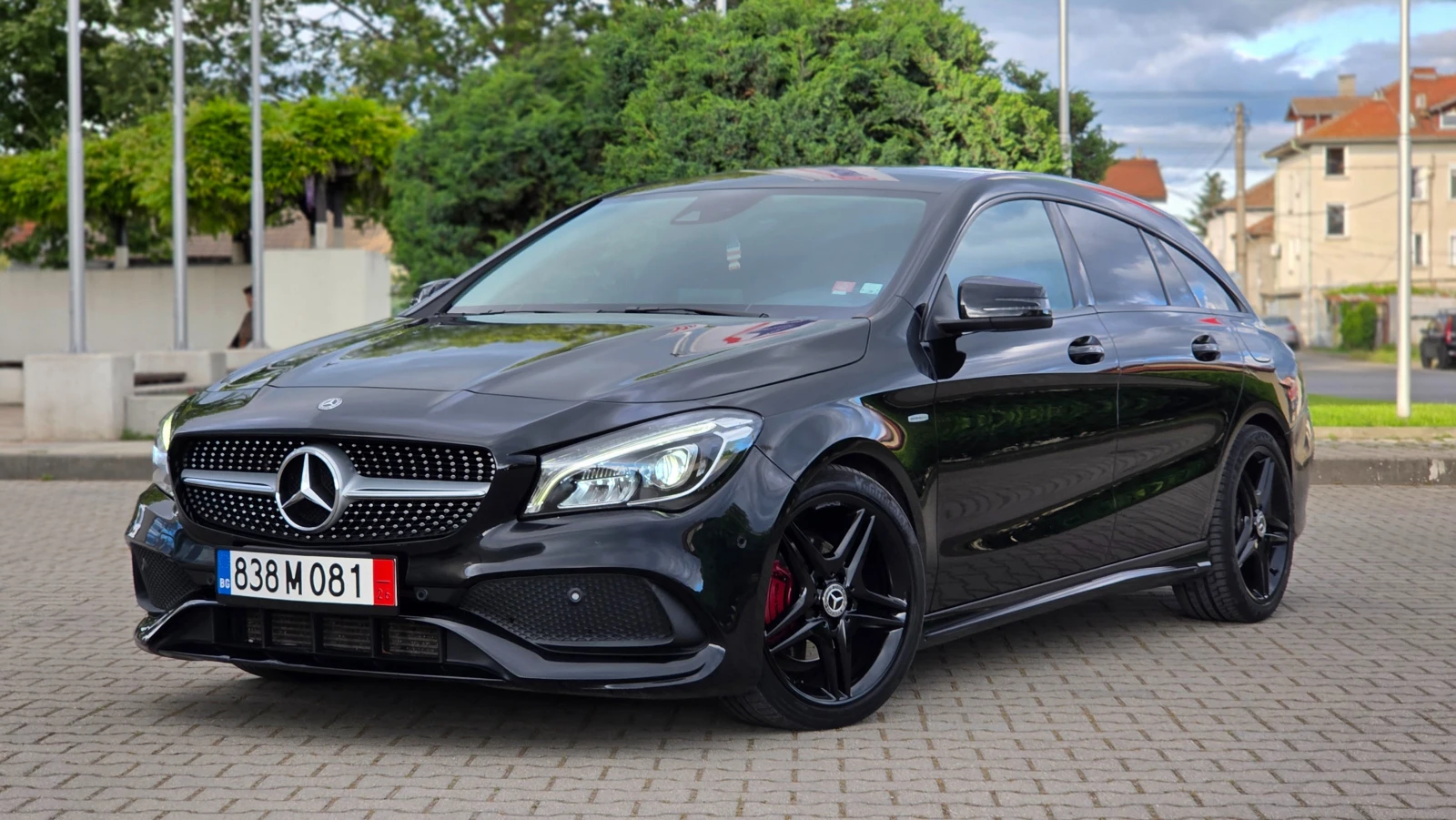 Mercedes-Benz CLA Facelift 4 Matic 7G AMG Camera Ambient