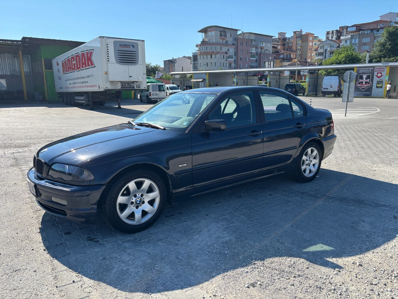 BMW 318, снимка 2 - Автомобили и джипове - 54887499