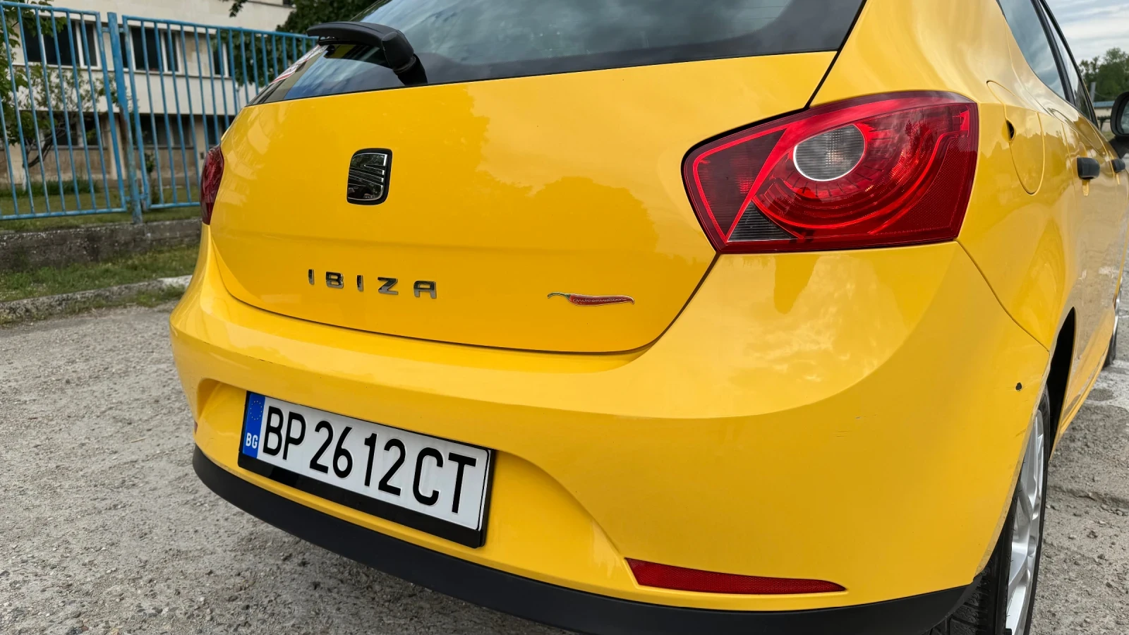 Seat Ibiza 1.5 БЕНЗИН, снимка 7 - Автомобили и джипове - 55300255