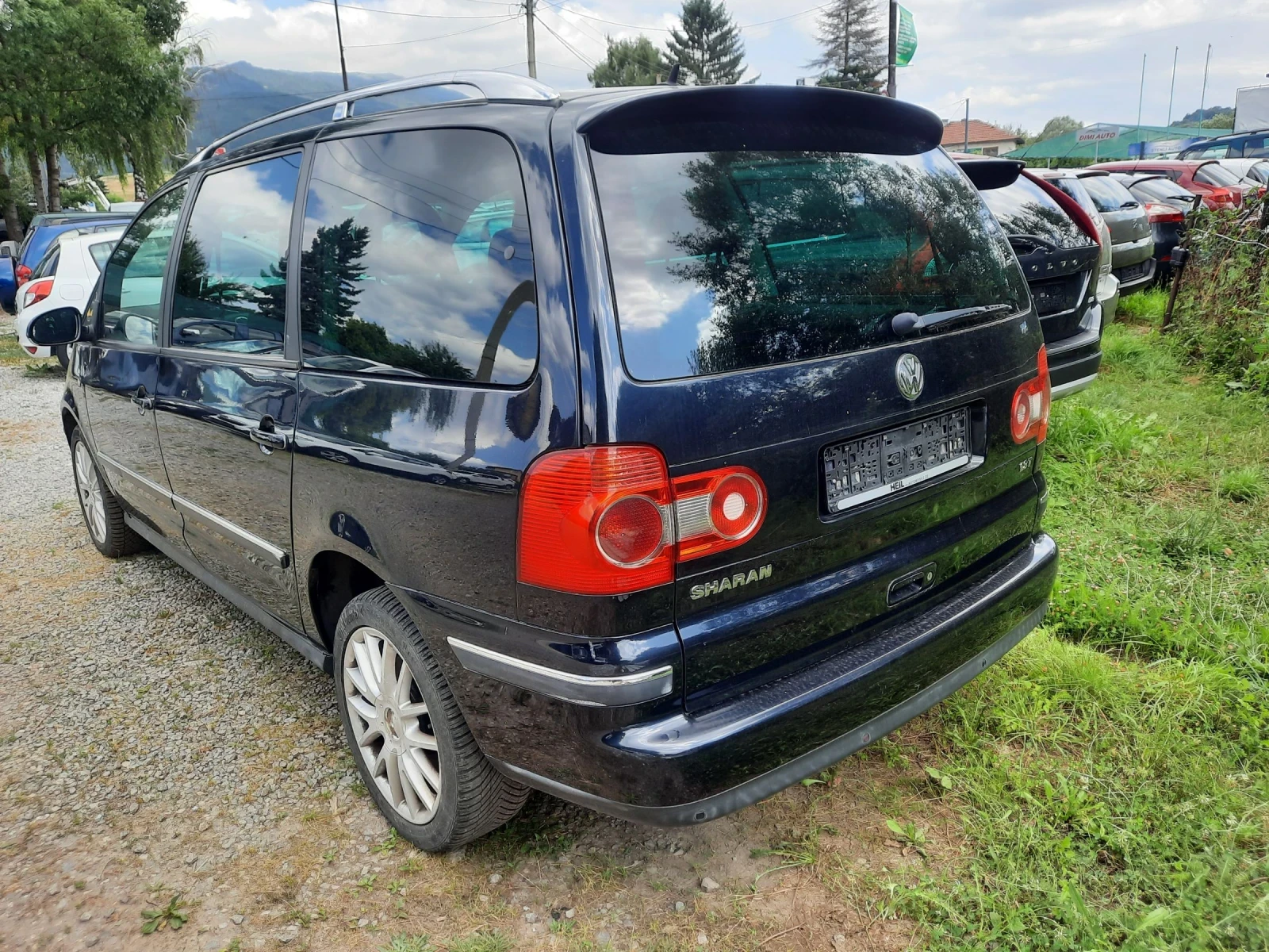 VW Sharan 1.8 i turbo, снимка 5 - Автомобили и джипове - 55435135