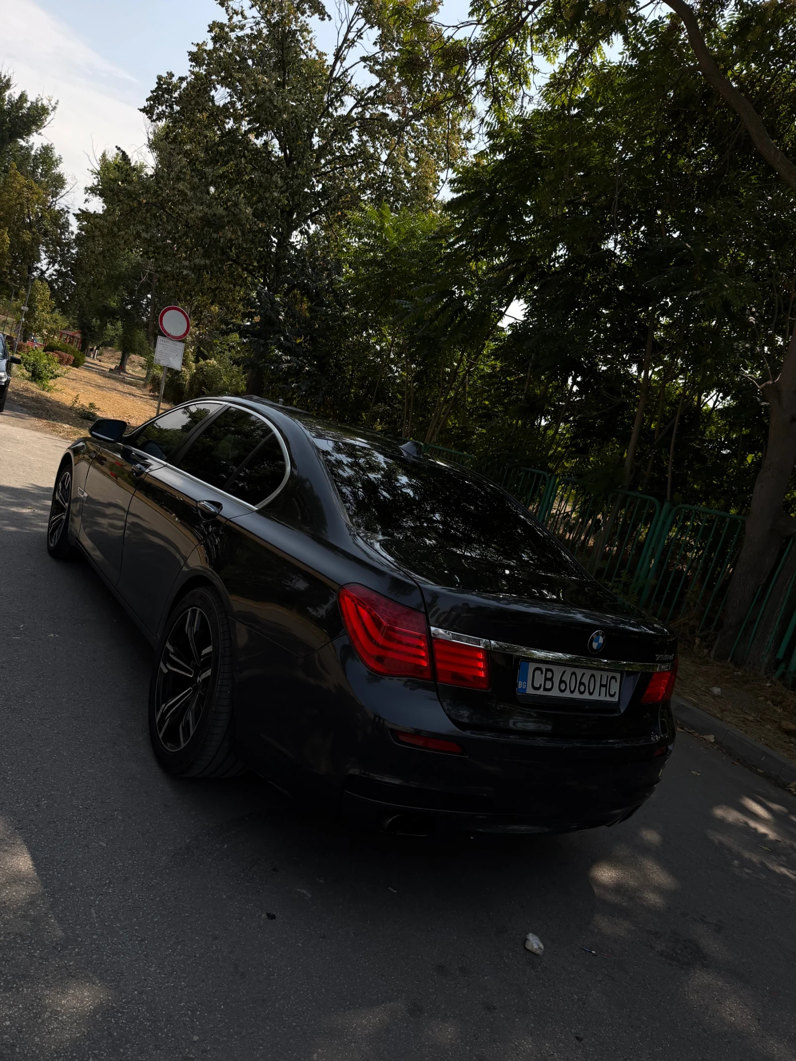 BMW 730 730, снимка 4 - Автомобили и джипове - 55906190