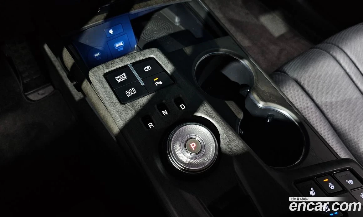 Kia K8 3.5 LPG 2WD Noblesse  * koreiskikoli.bg * , снимка 9 - Автомобили и джипове - 56213217
