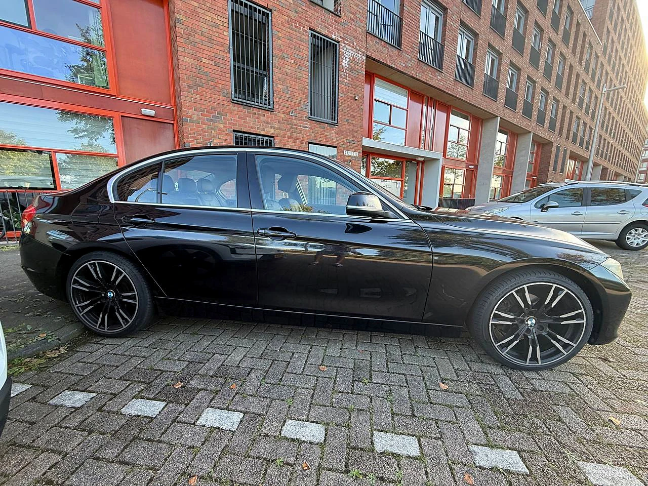 BMW 320 320i EfficientDynamics Luxury Line | Mobile.bg � ����������� 3