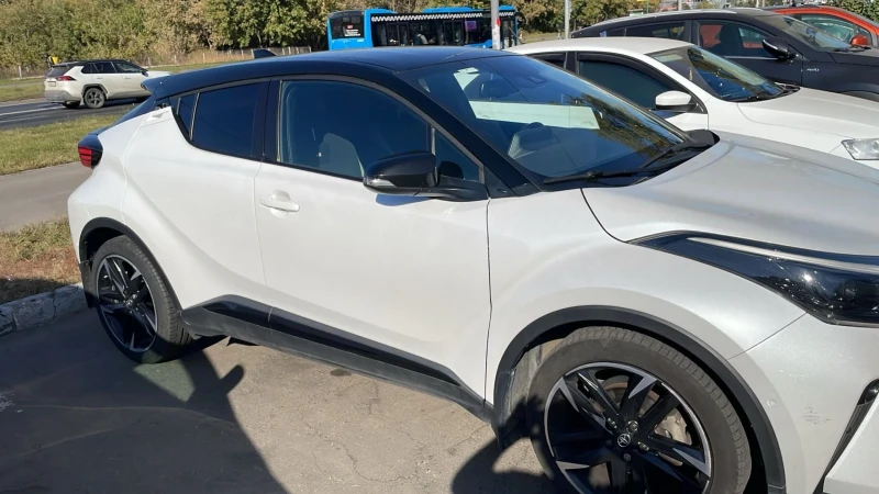 Toyota C-HR, снимка 4 - Автомобили и джипове - 47379631