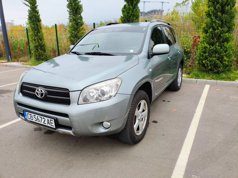 Toyota Rav4, снимка 2 - Автомобили и джипове - 47821444