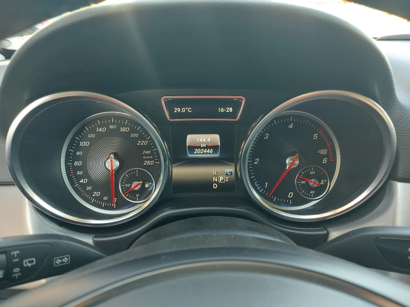 Mercedes-Benz GLE * 4 MATIC* Premium Plus, снимка 12 - Автомобили и джипове - 50035624