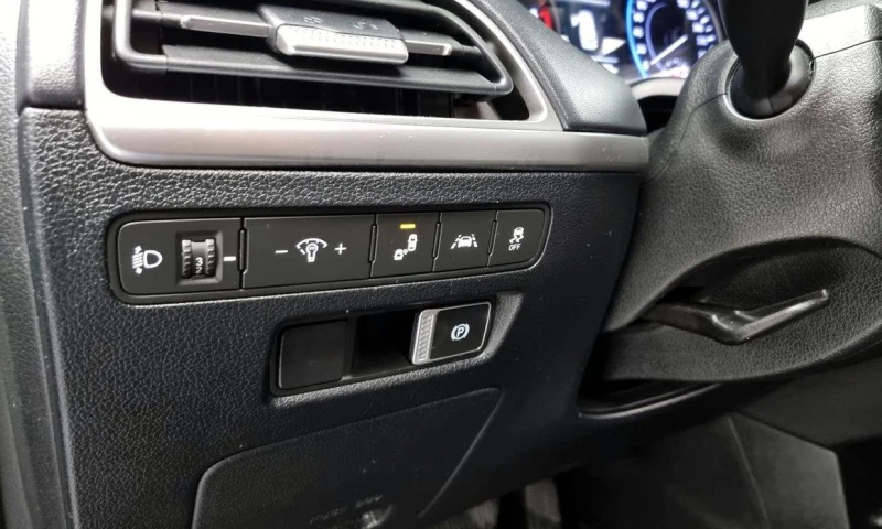 Hyundai Palisade Diesel 2.2 2WD Exclusive, снимка 15 - Автомобили и джипове - 52059001