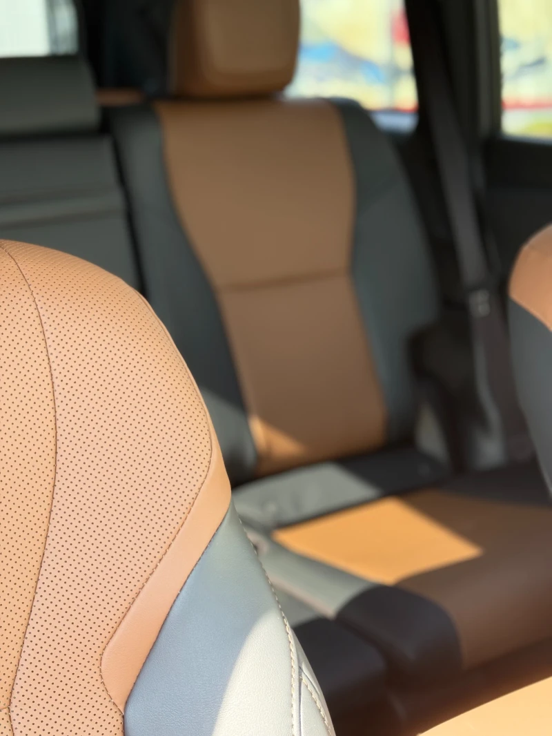 Lexus GX 550 LUXURY+ /НОВ НАЛИЧЕН, 2025, HEAD UP DISPLAY, 30кm, снимка 13 - Автомобили и джипове - 52156529