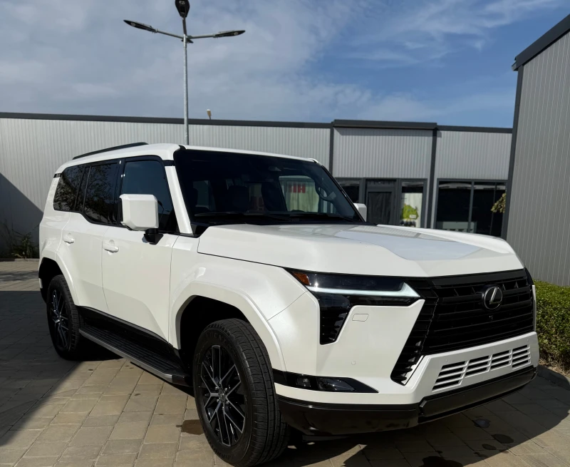 Lexus GX 550 LUXURY+ /НОВ НАЛИЧЕН, 2025, HEAD UP DISPLAY, 30кm, снимка 3 - Автомобили и джипове - 52156529