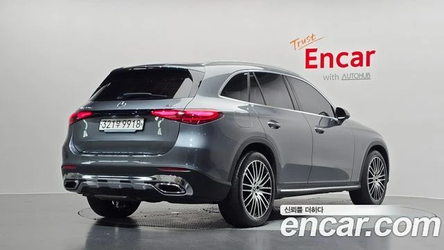 Mercedes-Benz GLC 220, снимка 2 - Автомобили и джипове - 56077598