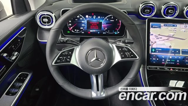 Mercedes-Benz GLC 220, снимка 12 - Автомобили и джипове - 56077598