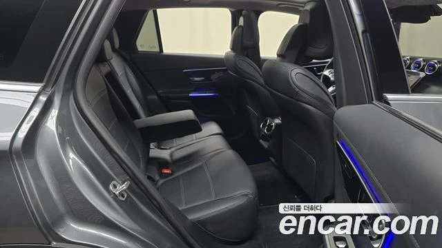 Mercedes-Benz GLC 220, снимка 11 - Автомобили и джипове - 56077598
