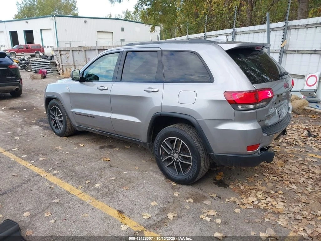 Jeep Grand cherokee * TRAILHAWK * CARFAX * БЕЗ ПЪРВОНАЧАЛНА ВНОСКА - изображение 3