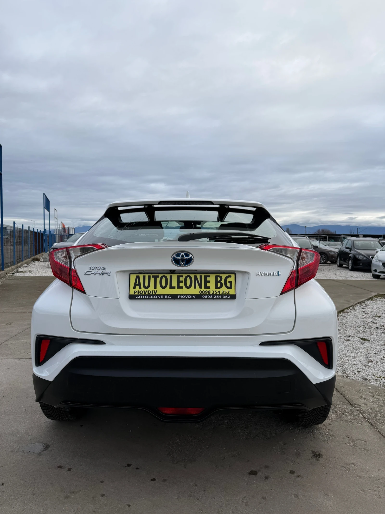 Toyota C-HR 1.8 HYBRID - изображение 5
