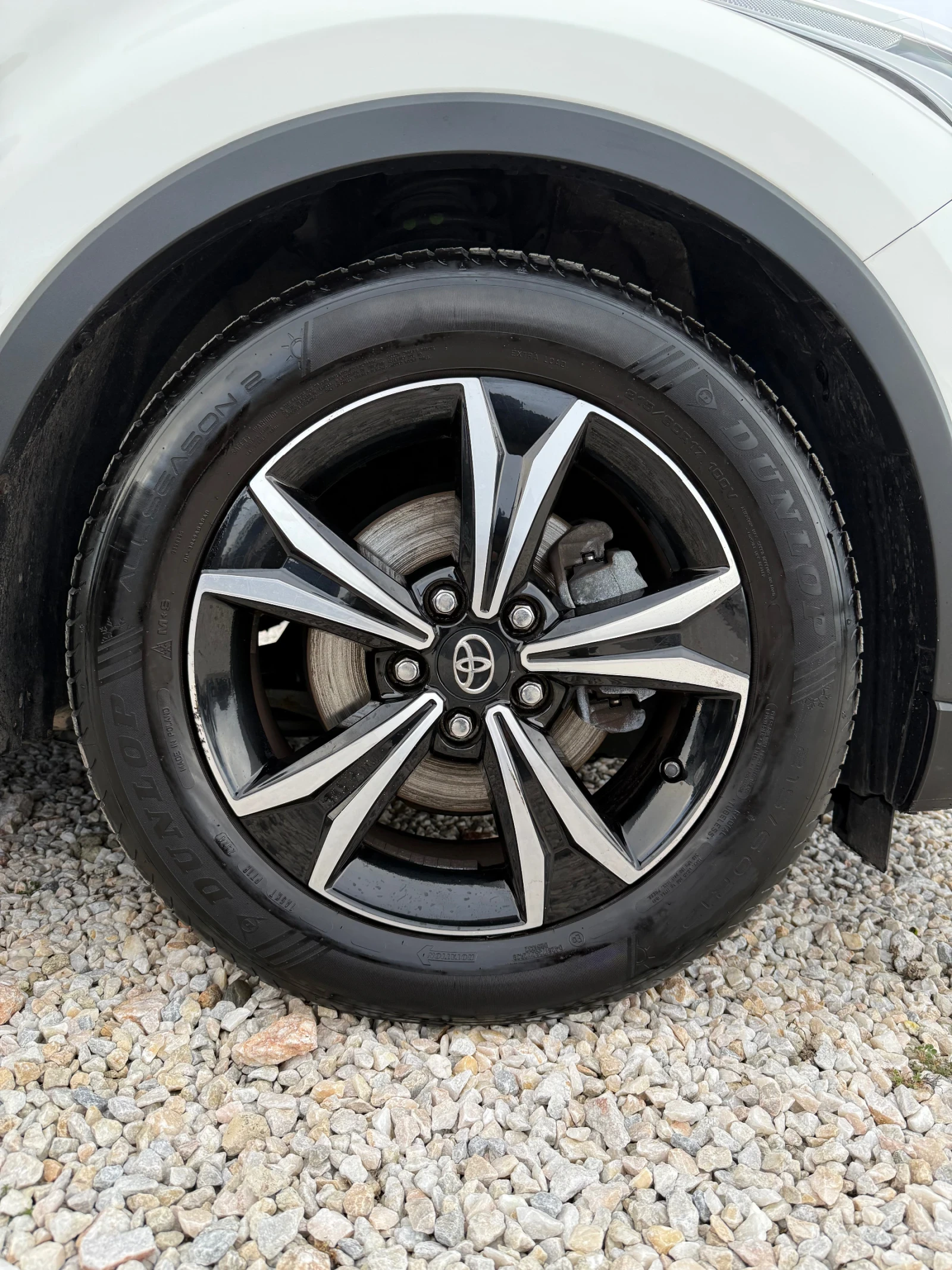 Toyota C-HR 1.8 HYBRID | Mobile.bg � ����������� 15