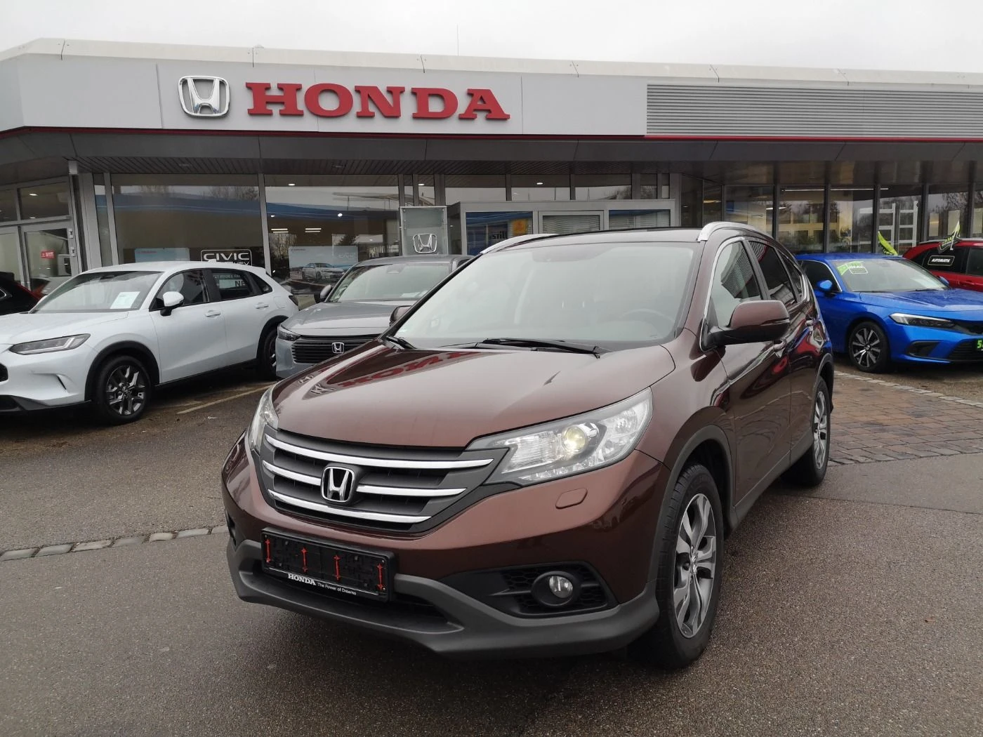 Honda Cr-v  Executive/4x4/Aut./Kam./Pano - изображение 2