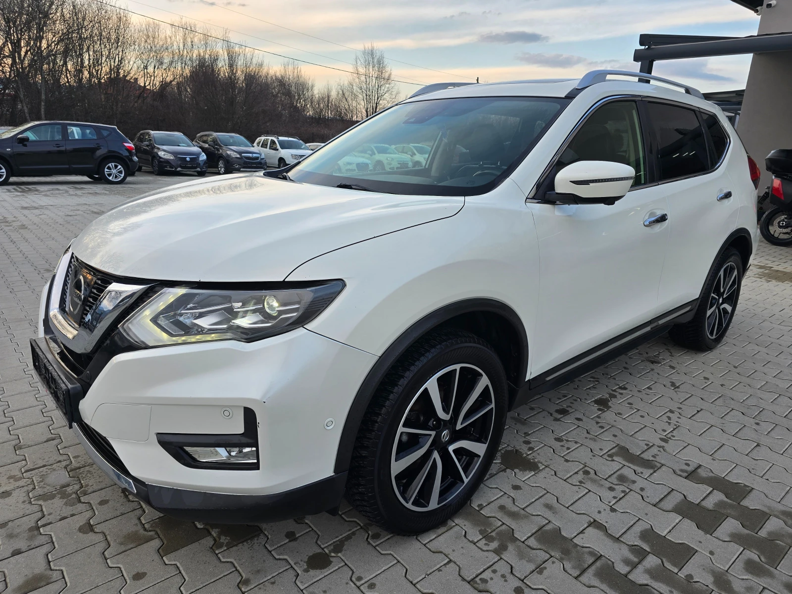 Nissan X-trail 1.6 DCI, Tekna, 360 камера, Подгрев, Bose!, снимка 5 - Автомобили и джипове - 53743003