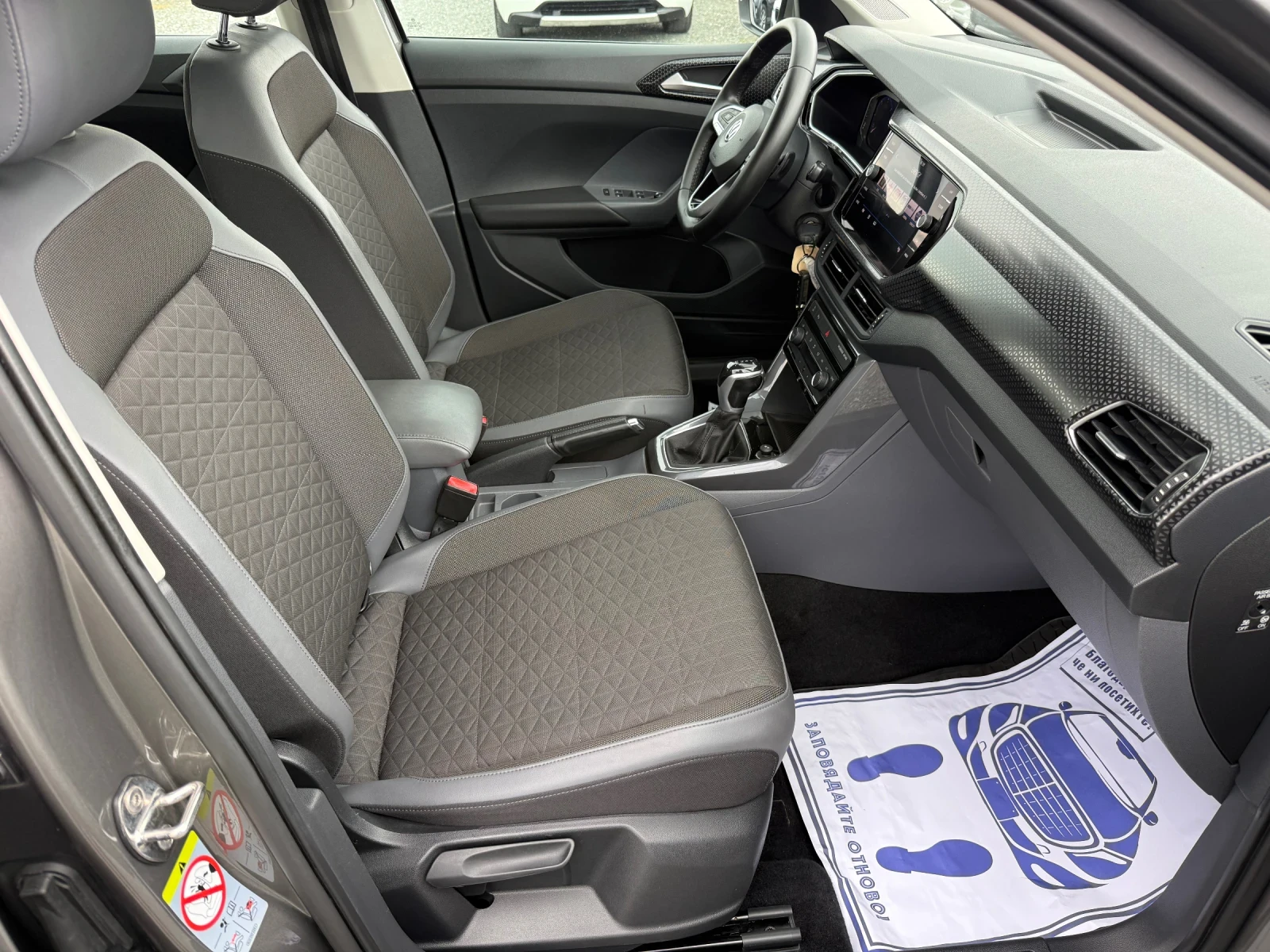 VW T-Cross (KATO НОВА), снимка 14 - Автомобили и джипове - 54370268