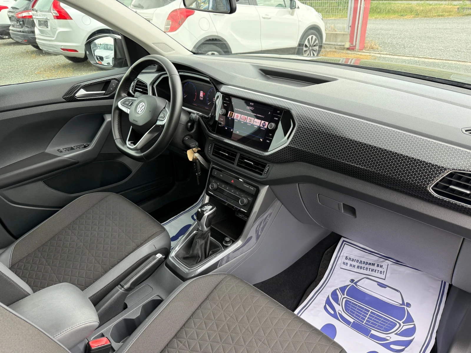 VW T-Cross (KATO НОВА), снимка 15 - Автомобили и джипове - 54370268