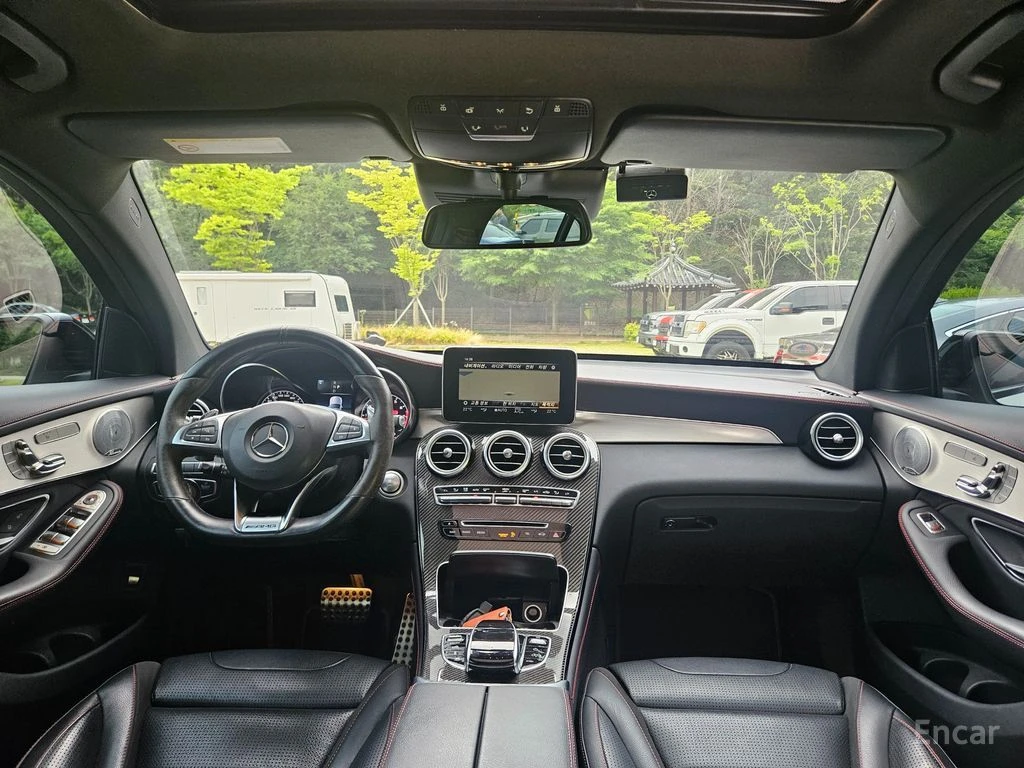Mercedes-Benz GLC 43 AMG 4MATIC* COUPE* BURMESTER* HEAD-UP* 360 CAM* , снимка 6 - Автомобили и джипове - 54997966