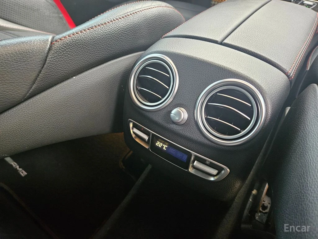 Mercedes-Benz GLC 43 AMG 4MATIC* COUPE* BURMESTER* HEAD-UP* 360 CAM* , снимка 14 - Автомобили и джипове - 54997966