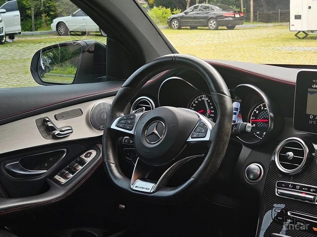 Mercedes-Benz GLC 43 AMG 4MATIC* COUPE* BURMESTER* HEAD-UP* 360 CAM* , снимка 7 - Автомобили и джипове - 54997966