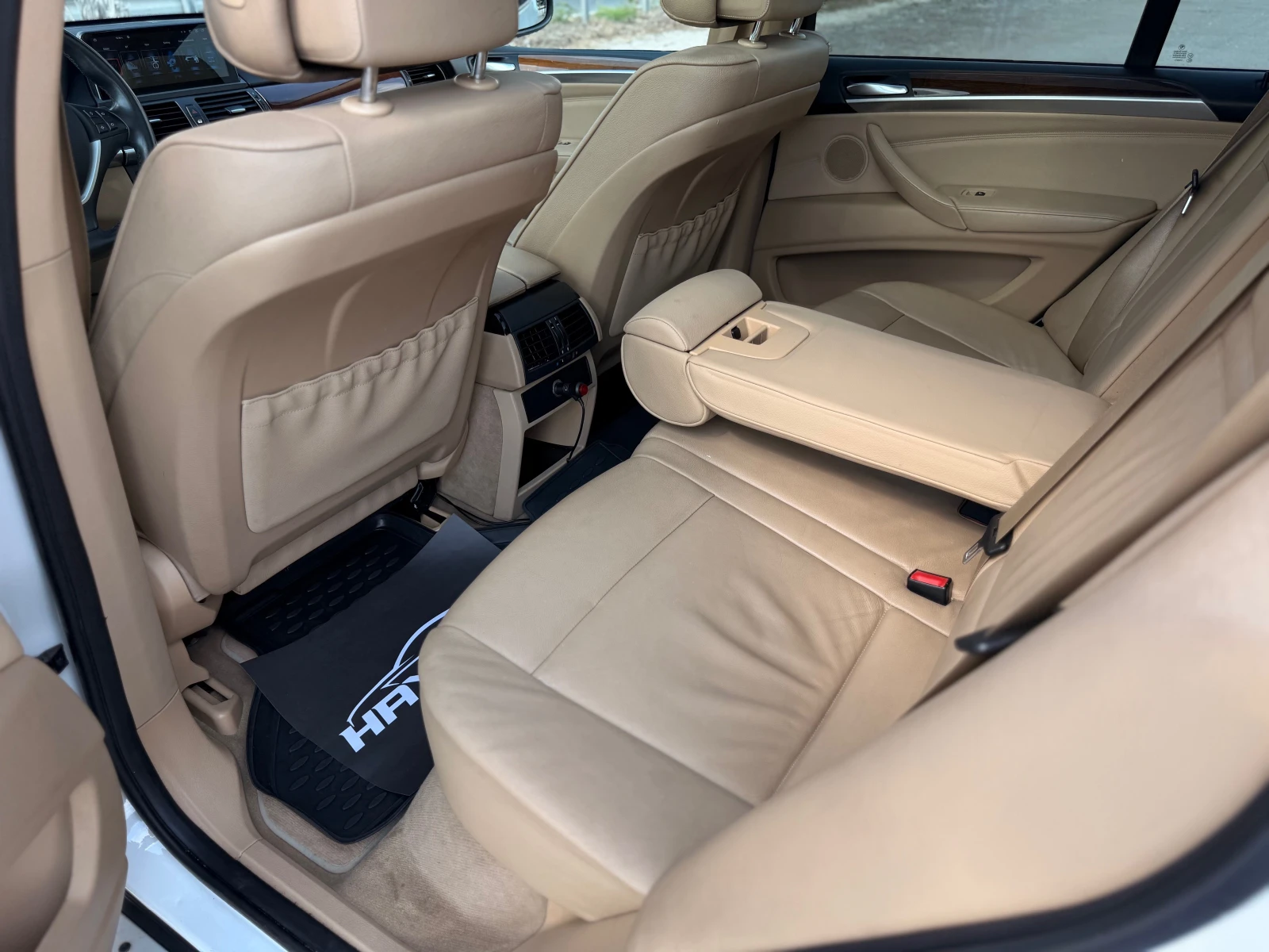 BMW X5 35d= xDrive= Sport= Panorama= Camera= , снимка 14 - Автомобили и джипове - 55147670