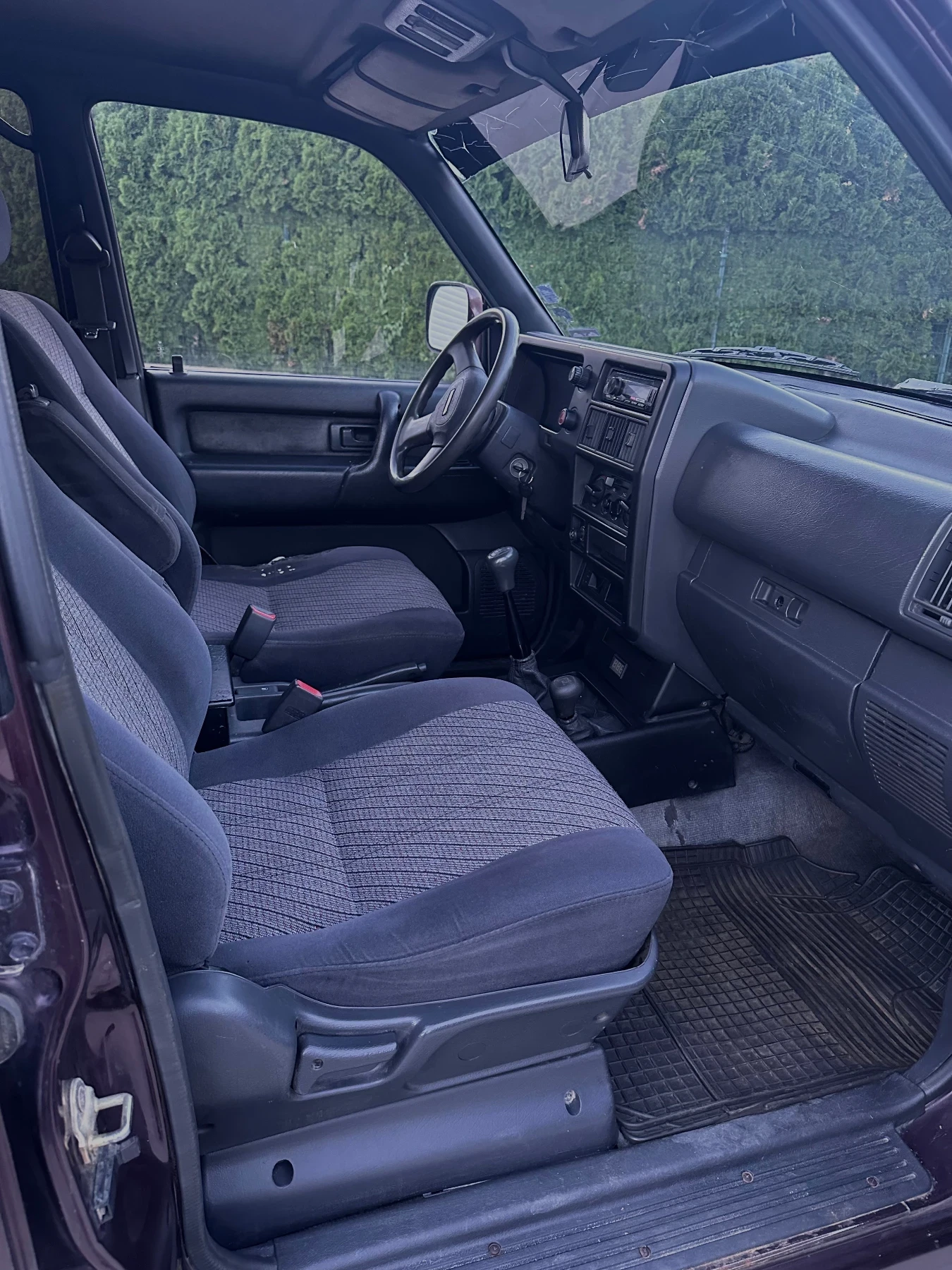 Isuzu Trooper Opel Monterey 3.1, снимка 14 - Автомобили и джипове - 55414814
